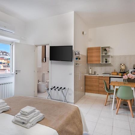Giufrania Suite Кастеламаре ди Стабия Екстериор снимка