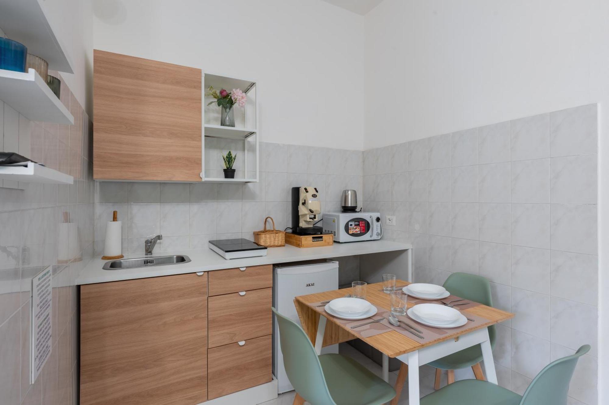 Giufrania Suite Кастеламаре ди Стабия Екстериор снимка